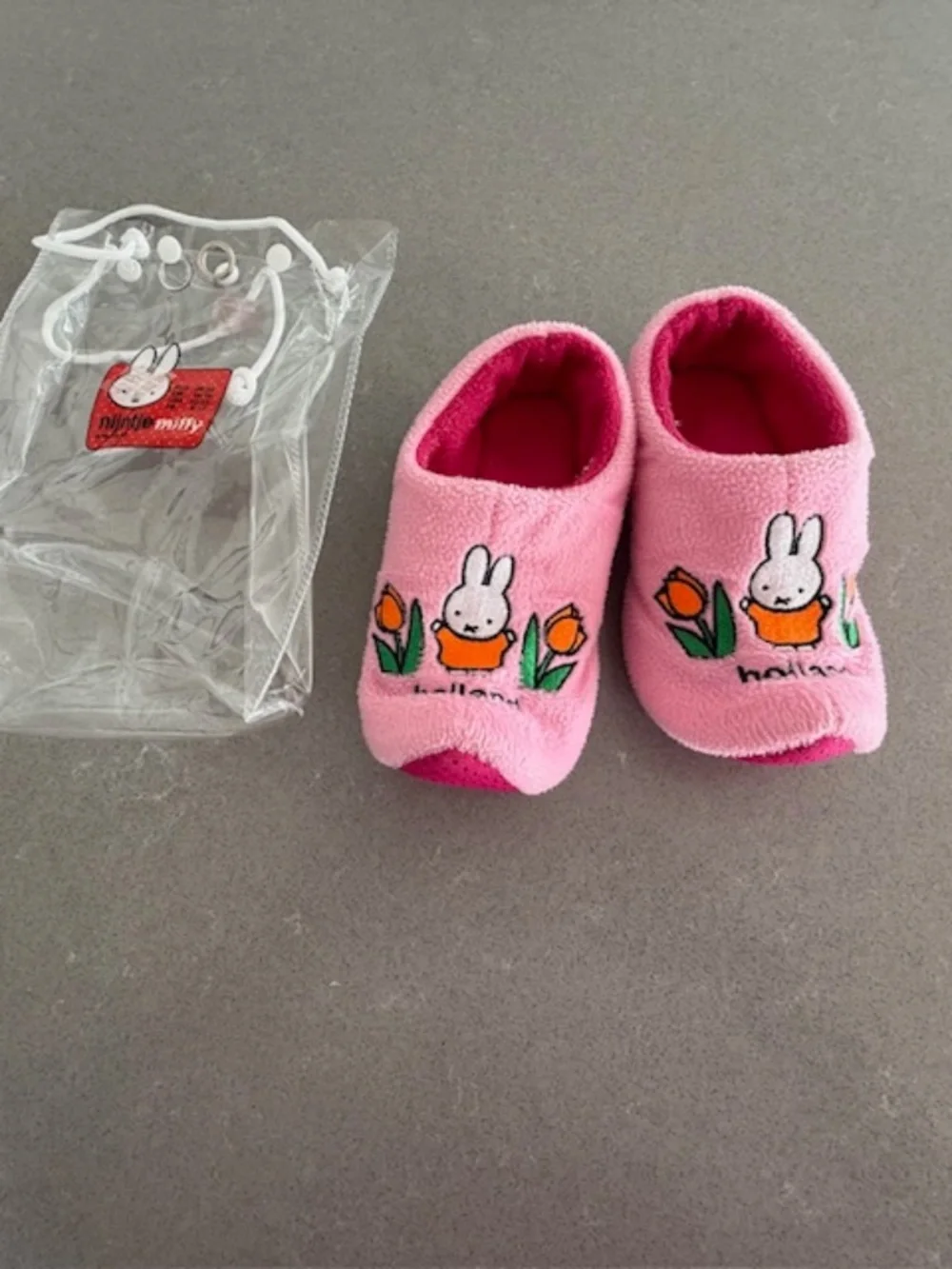 Miffy Holland Tulips Clog Soft Pink Slippers USA Little Kid 10-13 Good Condition